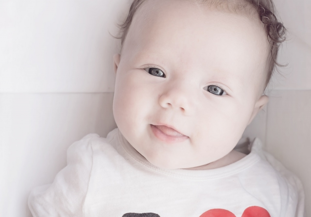white-sweet-baby-smile-62272